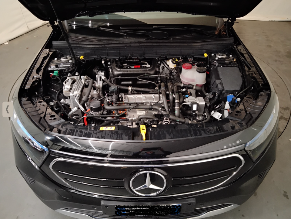 Mercedes EQB250+ 5d