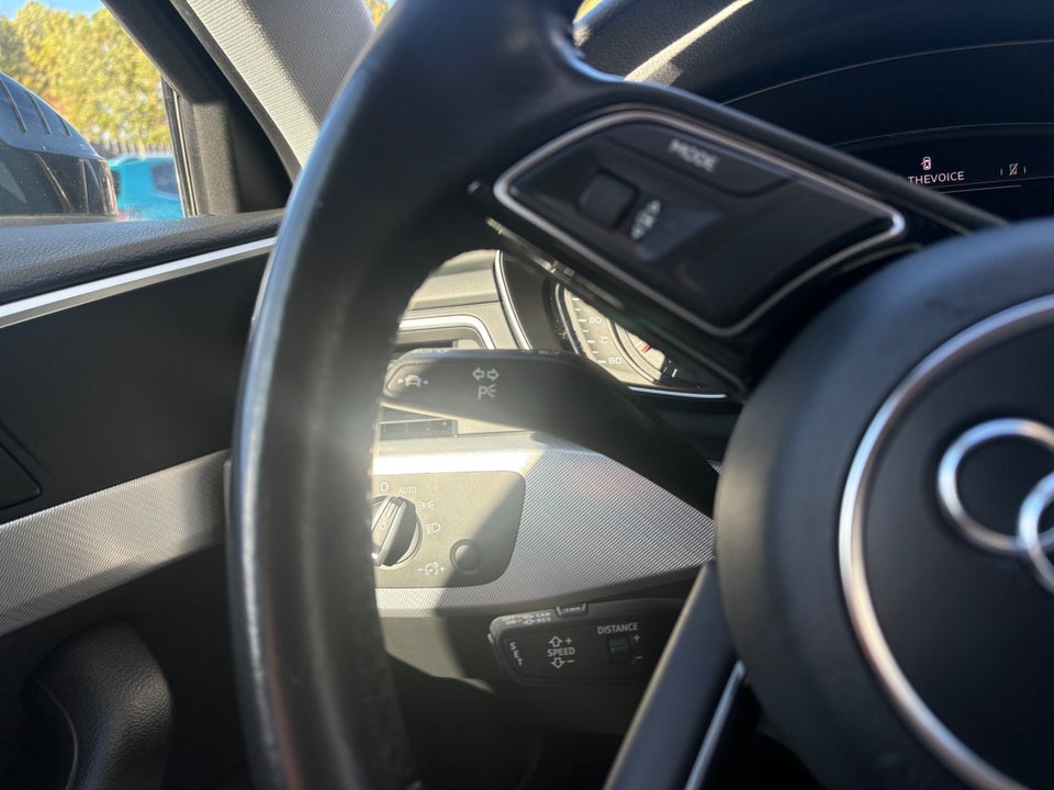 Audi A4 40 TFSi Advanced Avant S-tr. 5d