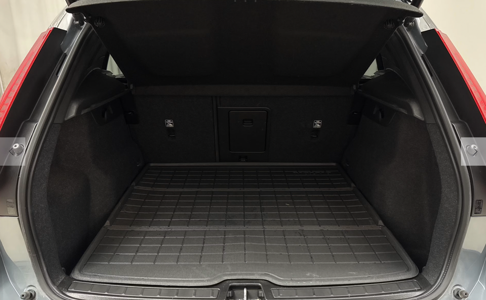 Volvo XC40 P6 ReCharge Core 5d