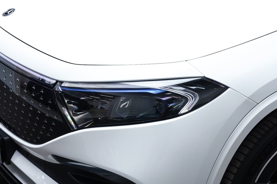 Mercedes EQA250+ AMG Advance 5d