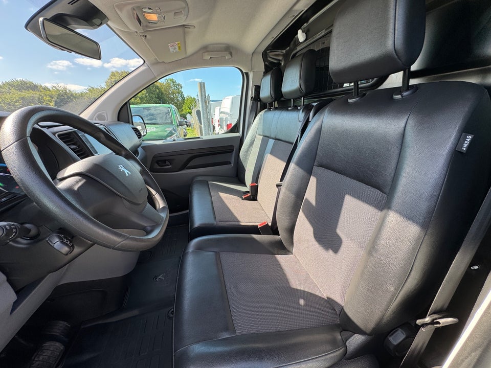 Peugeot e-Expert 75 L2 Plus Van