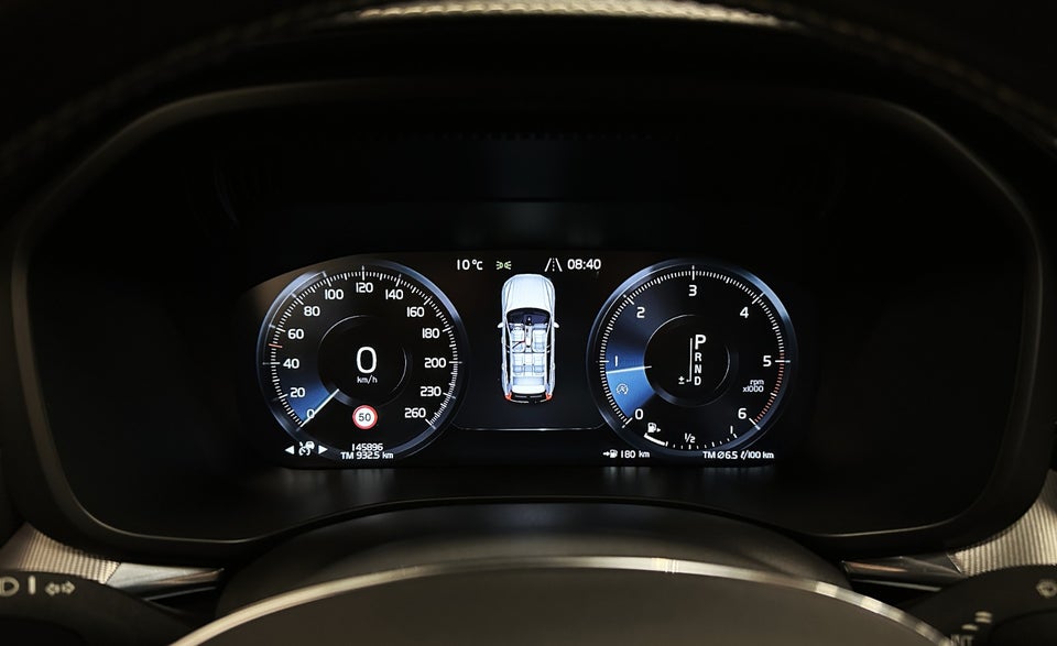 Volvo XC60 2,0 D4 190 R-Design aut. 5d