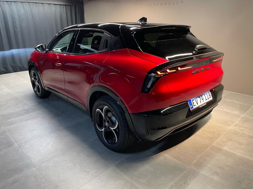 Alfa Romeo Junior Elettrica Speciale 5d