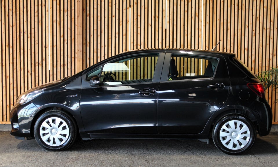 Toyota Yaris 1,5 Hybrid H2 e-CVT 5d