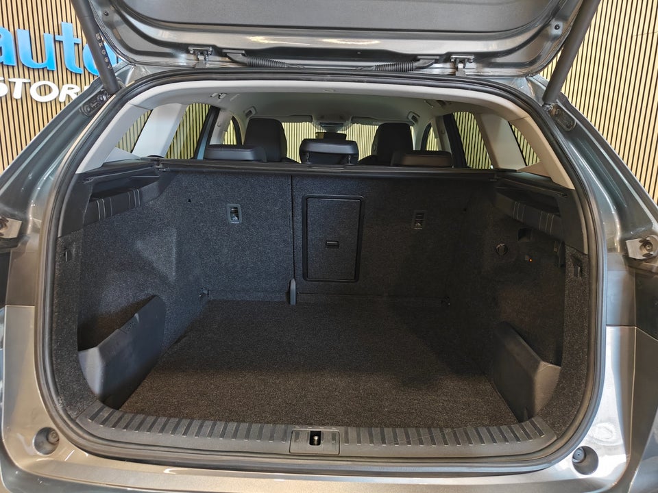 Skoda Enyaq 85 iV Plus Loft 5d