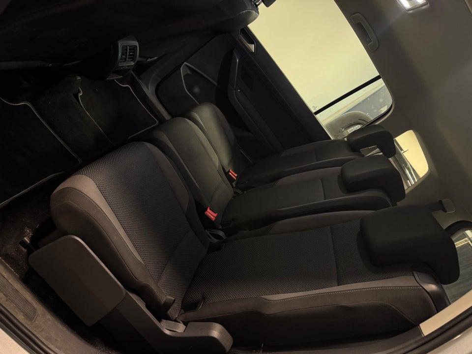 VW Touran 1,2 TSi 110 Trendline 7prs 5d