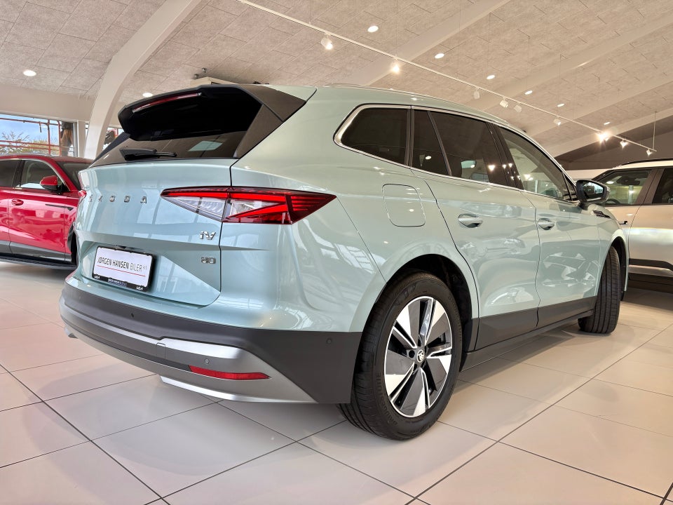 Skoda Enyaq 80 iV Loft 5d