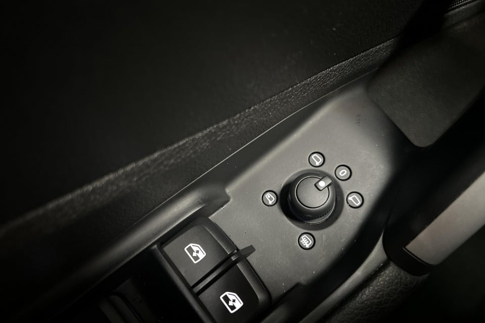 Audi Q2 35 TFSi Prestige S-tr. 5d