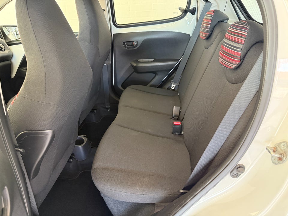 Citroën C1 1,0 VTi SportLine 5d