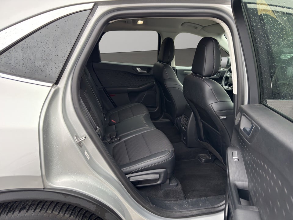 Ford Kuga 2,5 PHEV Titanium X CVT 5d