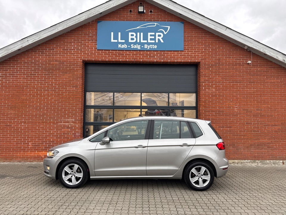 VW Golf Sportsvan 1,6 TDi 110 Highline DSG 5d