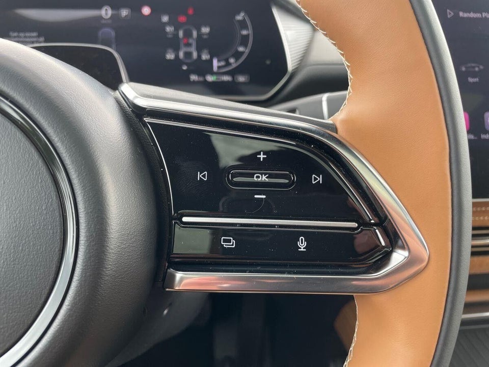 Mazda 6e Takumi+ 5d