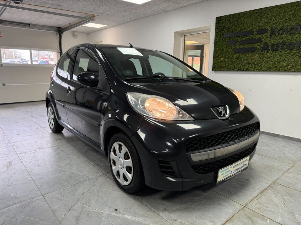 Peugeot 107 1,0 Active 5d