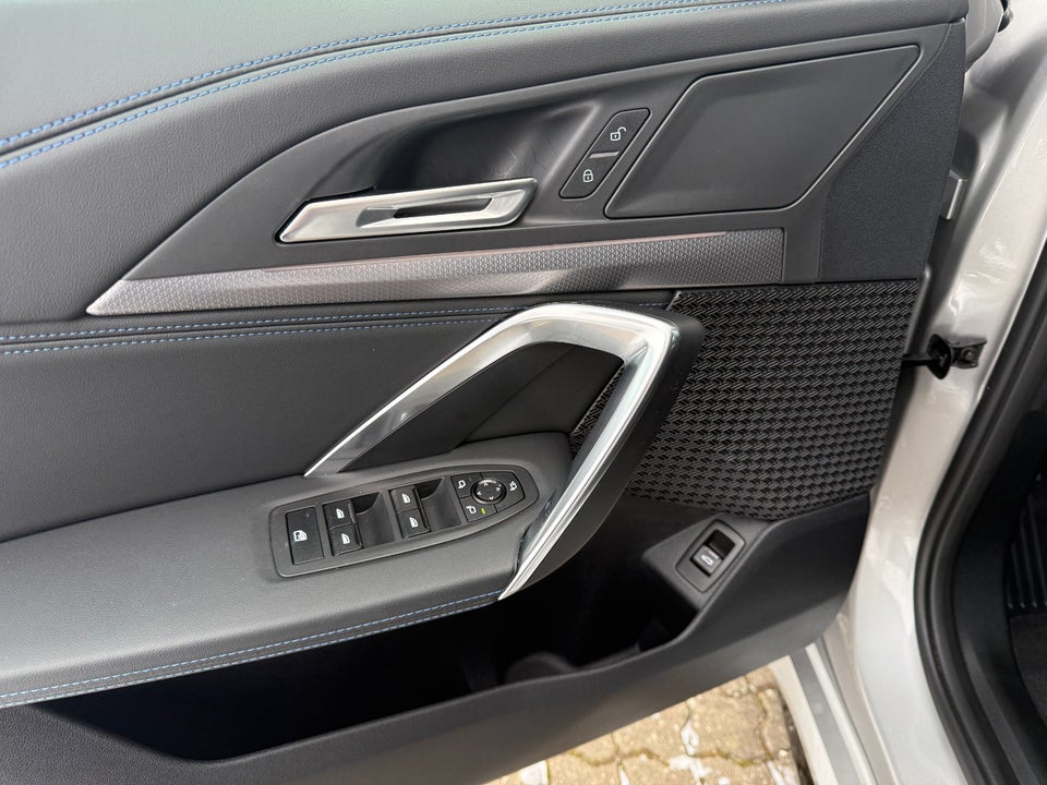 BMW iX1 eDrive20 M-Sport 5d