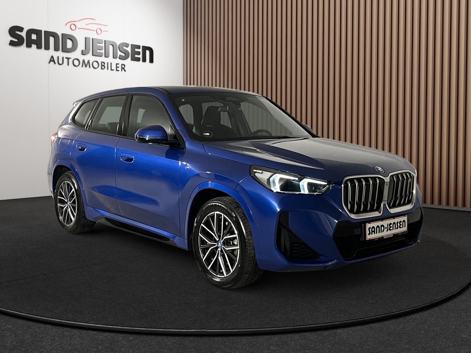 BMW iX1 xDrive30 M-Sport 5d