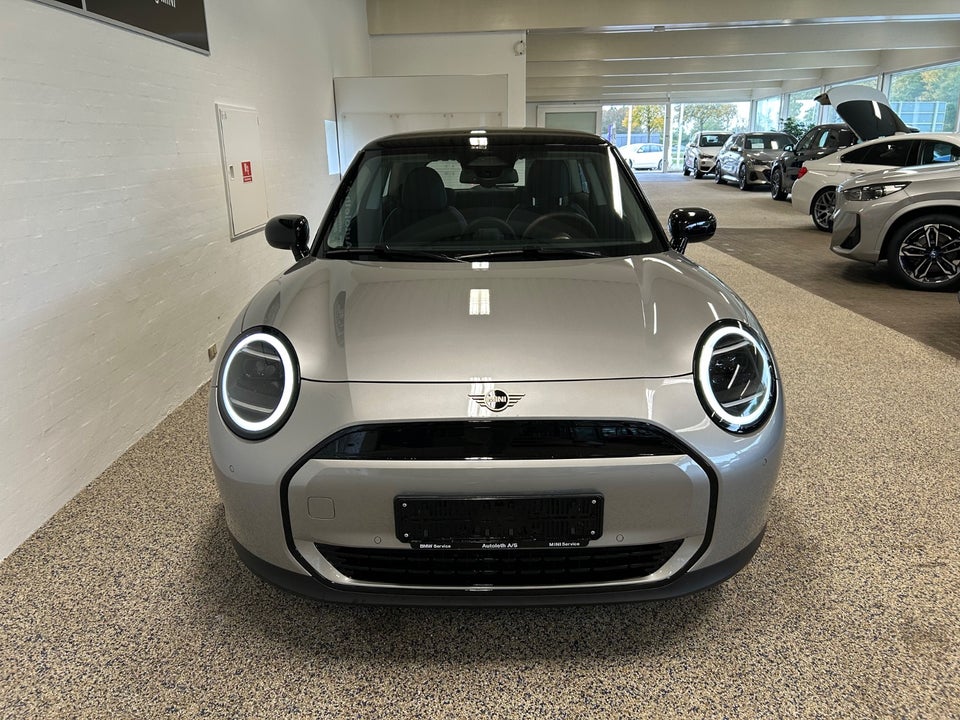 MINI Cooper E Classic Trim S 3d