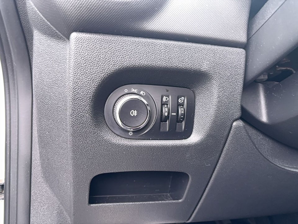 Opel Corsa 1,0 12V Enjoy 3d