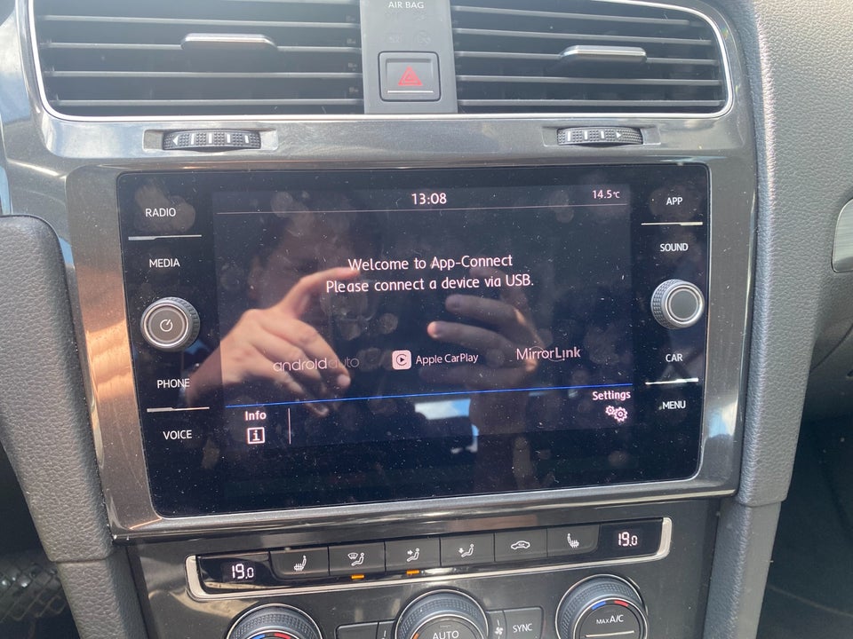 VW Golf VII 1,5 TSi 150 Comfortline DSG 5d