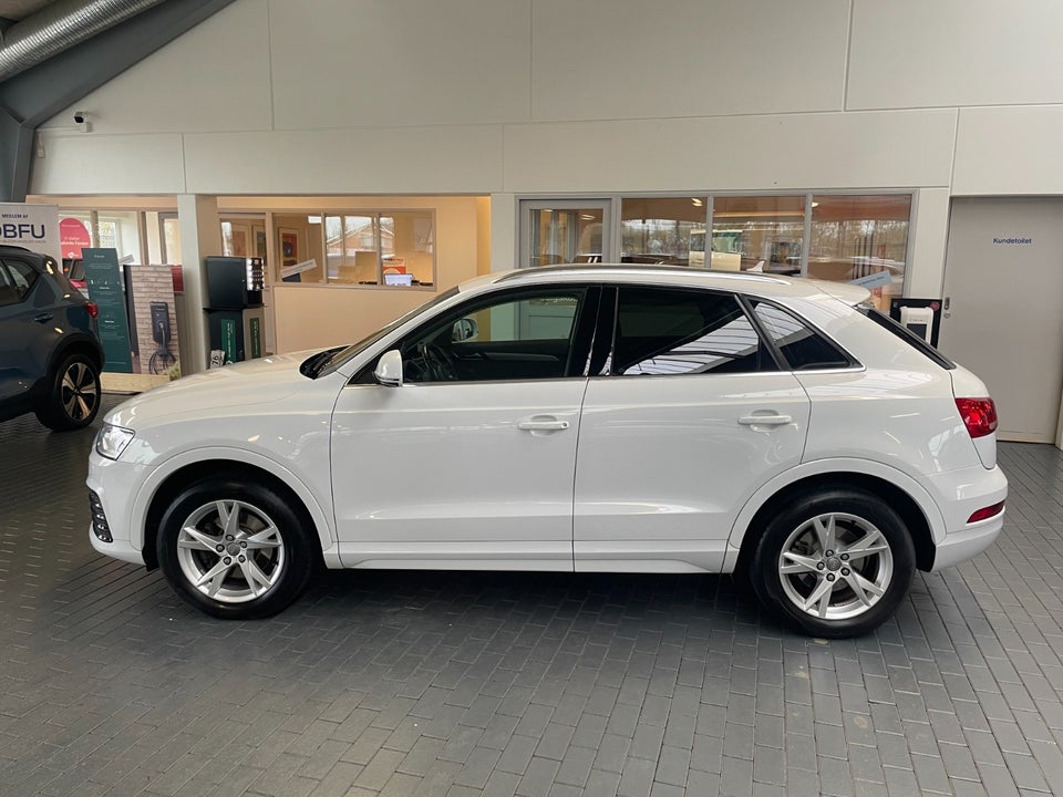 Audi Q3 2,0 TDi 150 Sport S-tr. 5d