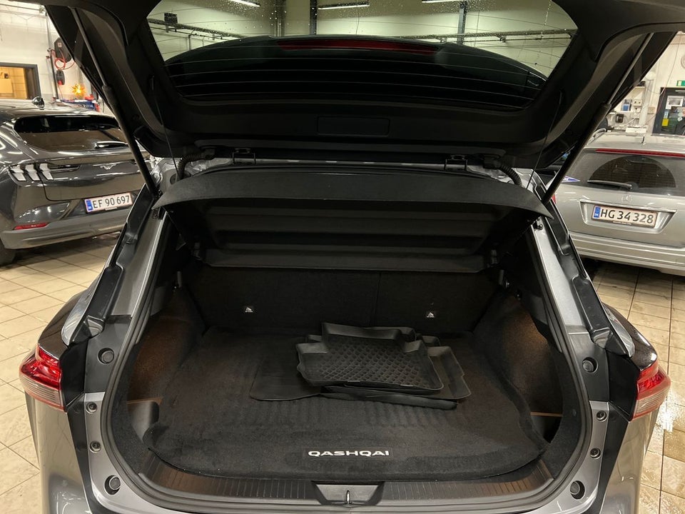 Nissan Qashqai 1,3 mHEV N-Connecta X-tr. 5d