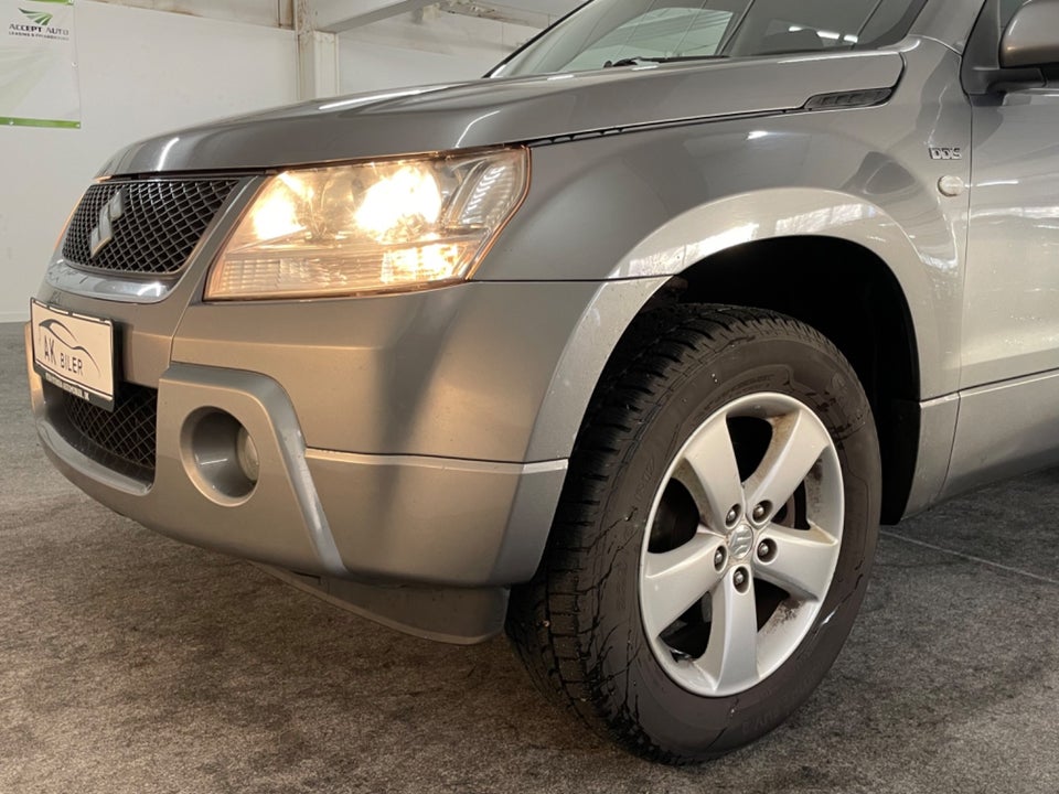 Suzuki Grand Vitara 1,9 DDiS GLX Van 5d