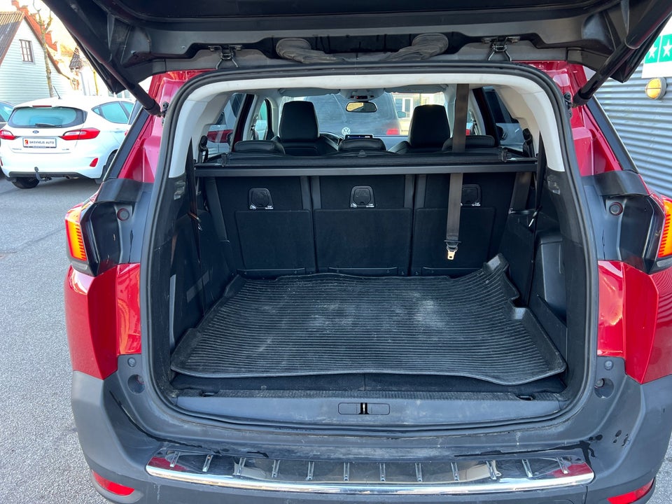 Peugeot 5008 1,5 BlueHDi 130 Allure EAT8 7prs 5d