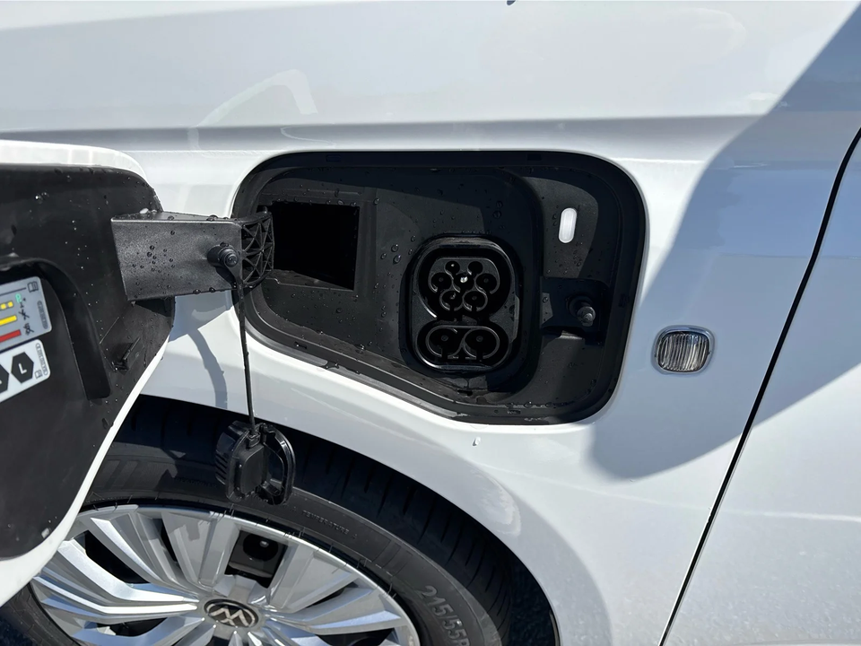 VW Caddy Maxi 1,5 eHybrid DSG Cargo