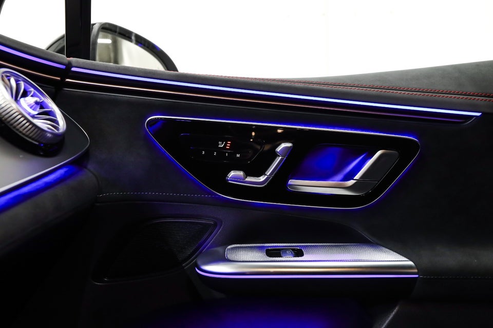 Mercedes EQE350 AMG Line 4d