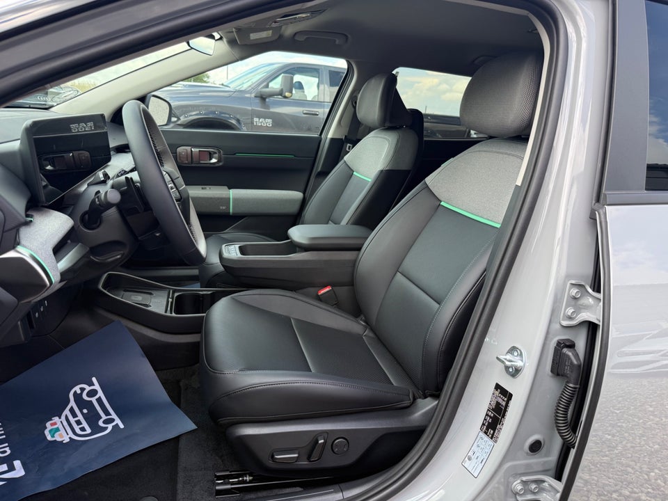 Kia EV4 81 Long Range Earth 5d