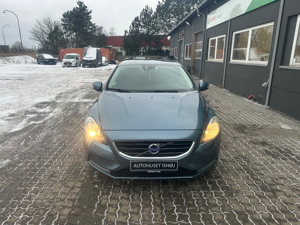 Volvo V40 1,6 D2 115 Kinetic 5d