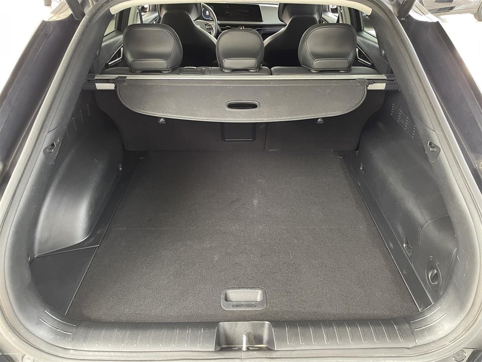 Kia EV6 77 Long Range Upgrade 5d