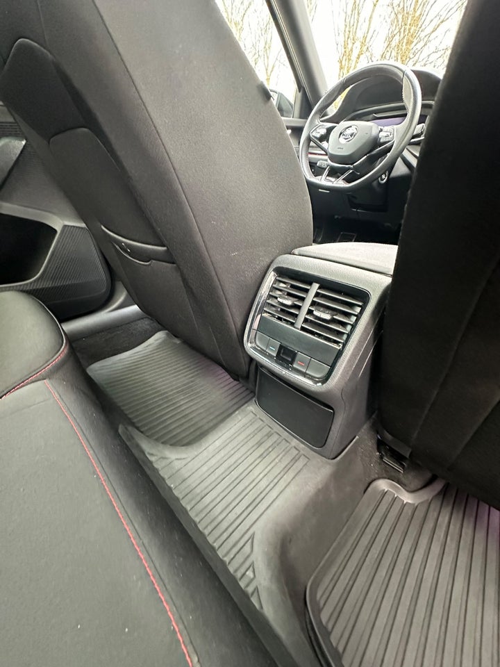 Skoda Octavia 1,4 TSi iV RS Combi DSG 5d