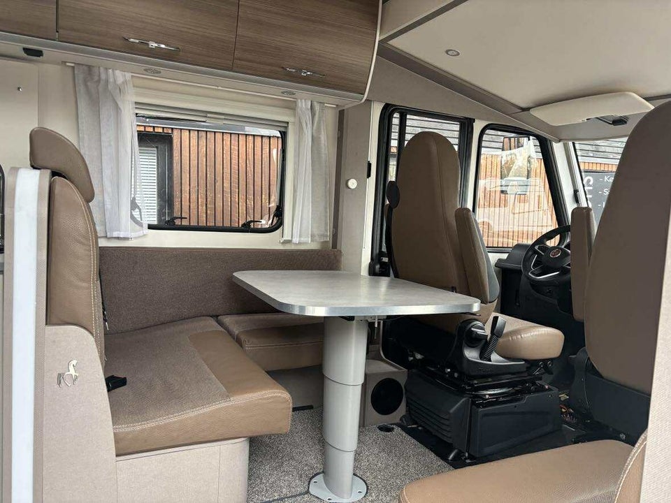 Etrusco I7400QB 2,3 MJT aut. 5d