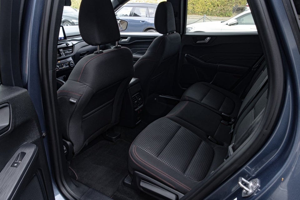 Ford Kuga 2,5 PHEV ST-Line CVT 5d