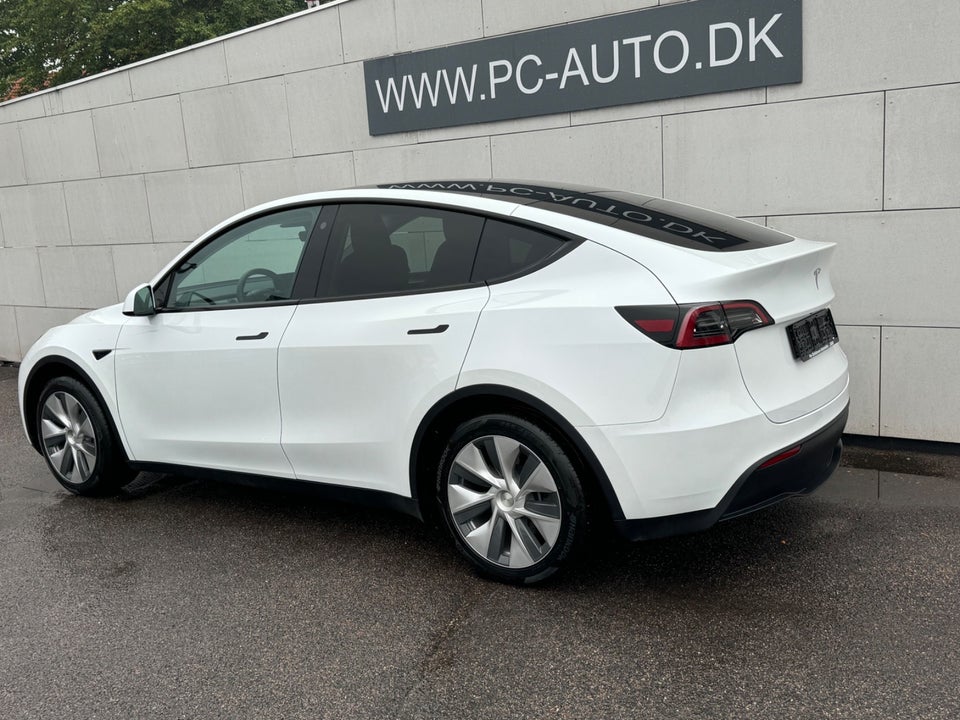 Tesla Model Y RWD 5d