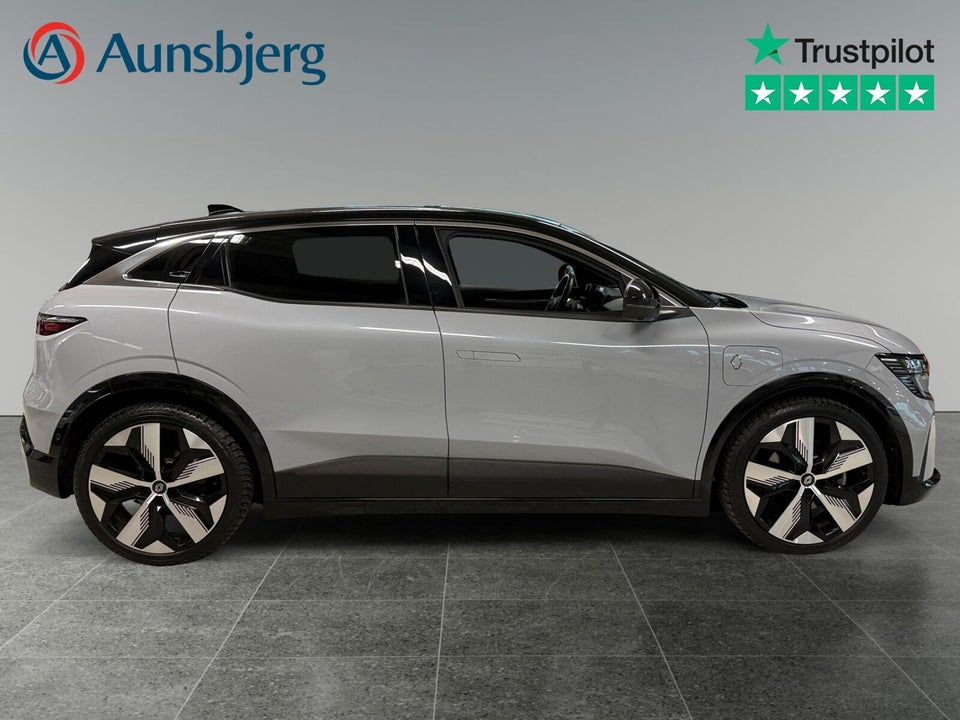 Renault Megane E-Tech 60 Techno 5d