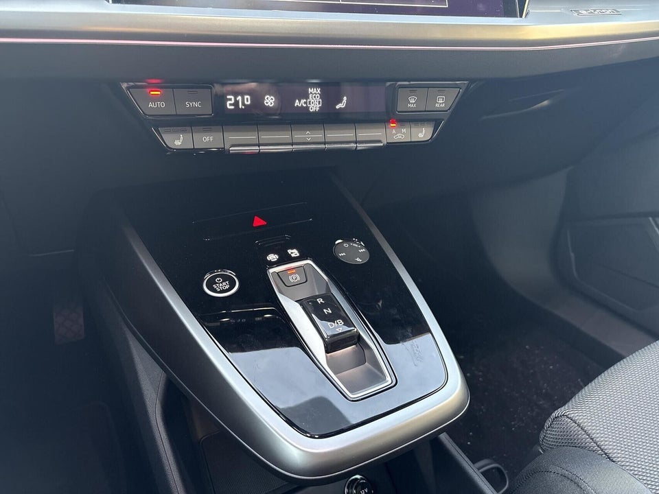 Audi Q4 e-tron 45 Progress quattro 5d