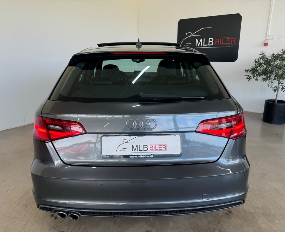 Audi A3 2,0 TDi 150 S-line Sportback S-tr. 5d