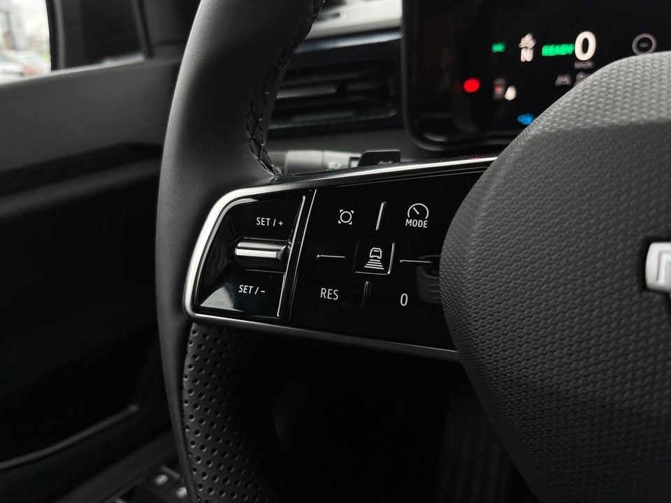 Nissan Micra 52 Advance 5d