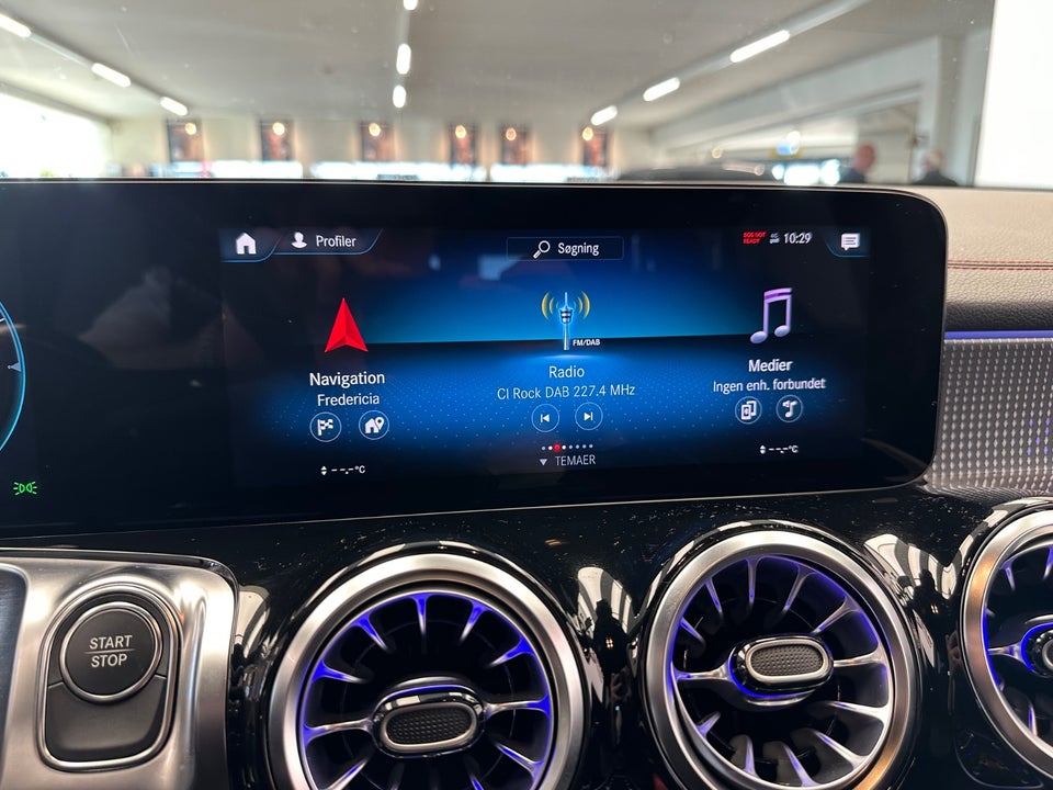 Mercedes EQB350 AMG Line 4Matic 5d