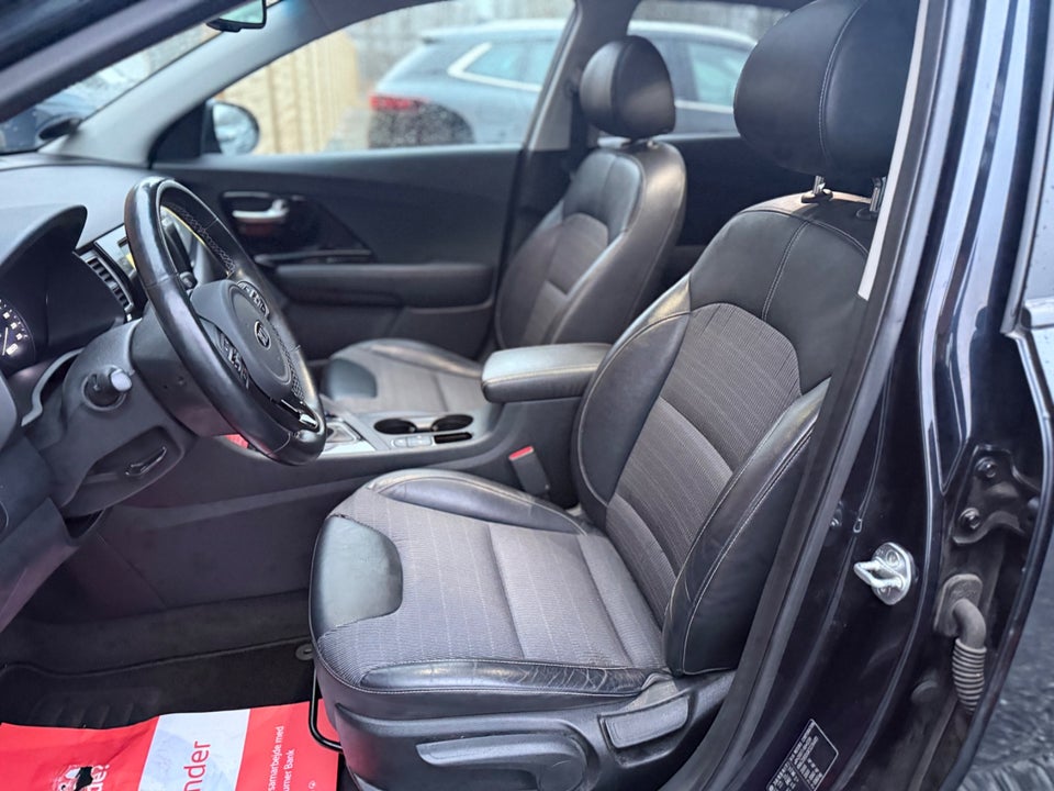 Kia Niro 1,6 PHEV Advance DCT 5d