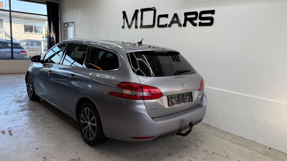 Peugeot 308 1,2 e-THP 110 Chili SW 5d
