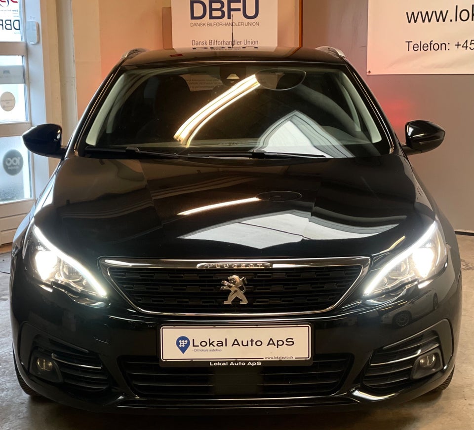 Peugeot 308 1,5 BlueHDi 130 Style SW 5d