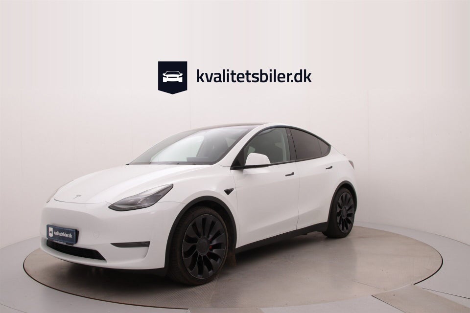 Tesla Model Y Performance AWD 5d