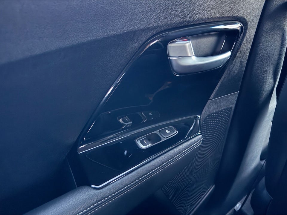 Kia Niro 1,6 PHEV Advance DCT 5d