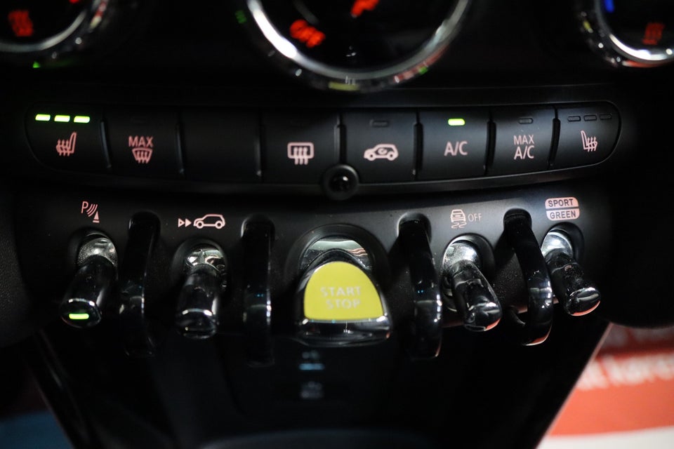 MINI Cooper SE Camden Edition 3d