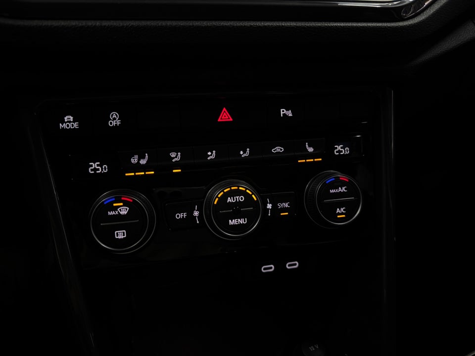 VW T-Roc 1,5 TSi 150 Sport Team DSG 5d