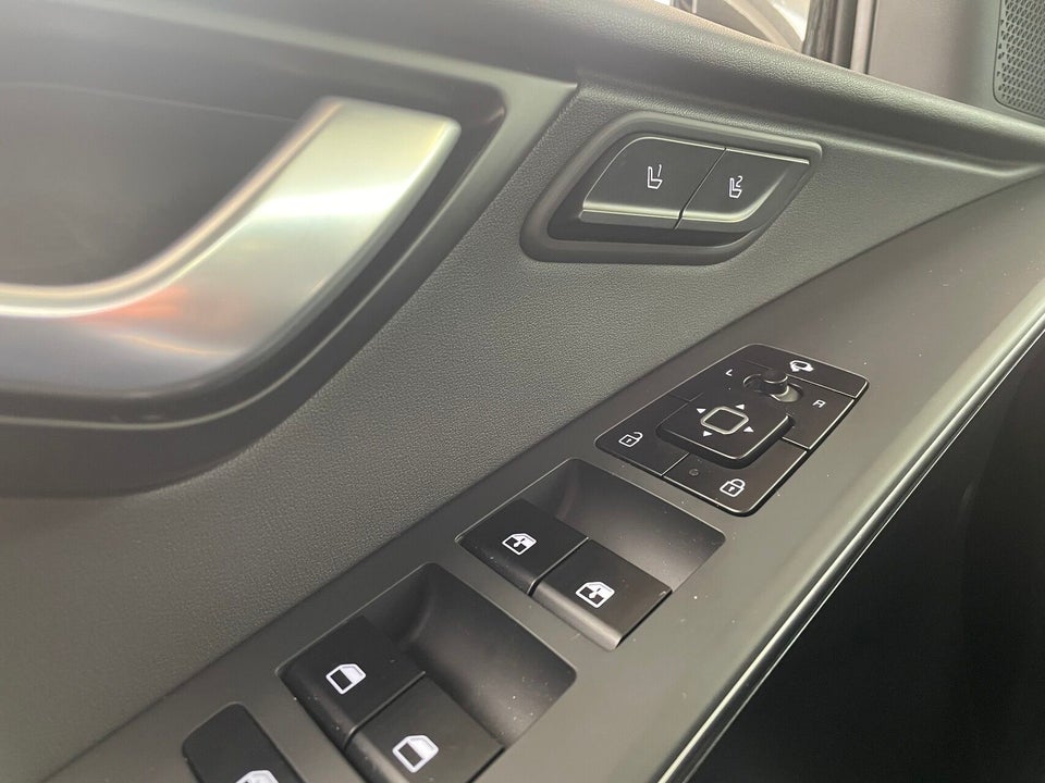 Kia Niro 64 EV Upgrade 5d