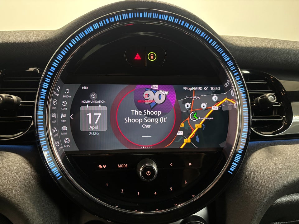 MINI Cooper SE Essential 3d