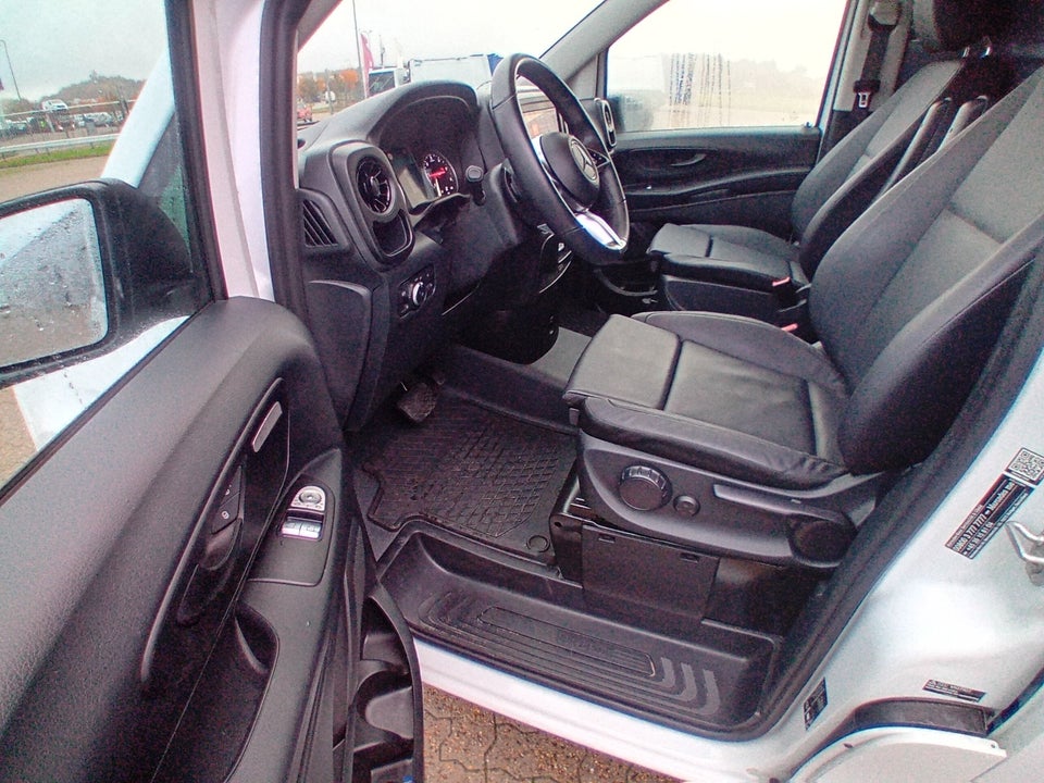 Mercedes Vito 114 2,0 CDi A2 Kassevogn PRO aut. RWD